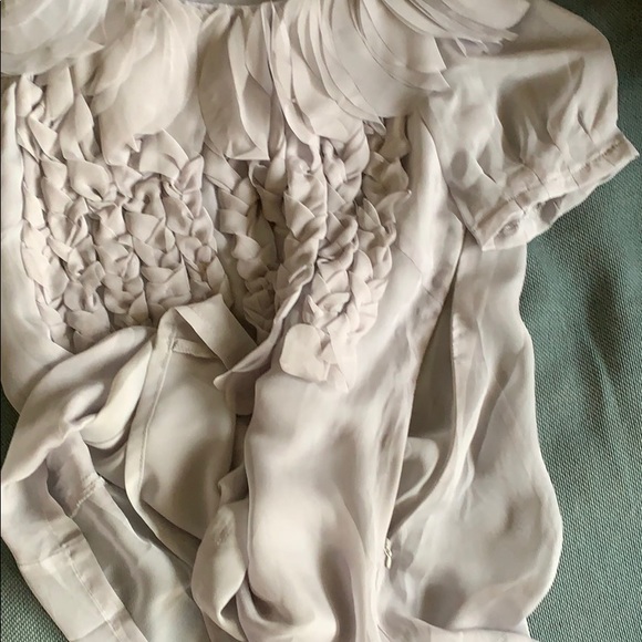 Blouse size L running smaller - Picture 5 of 6